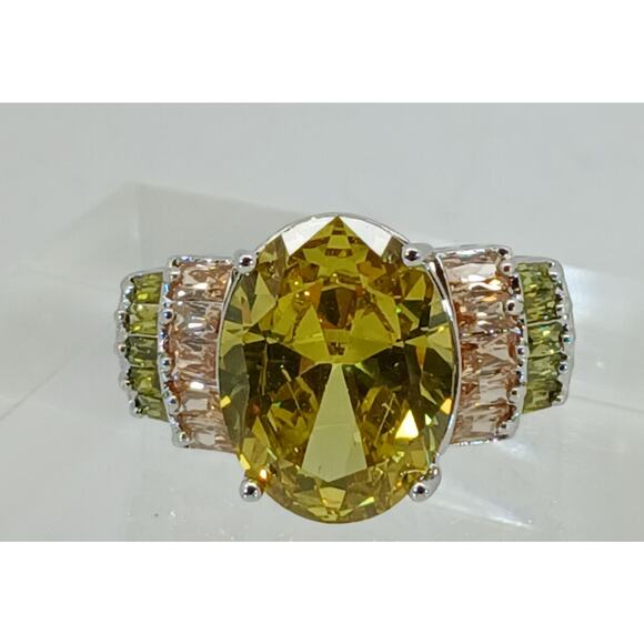 Vintage Ring Size 10 Silver Tone White Gold GP Sim Diamond CZ Cocktail NOS - Picture 1 of 10